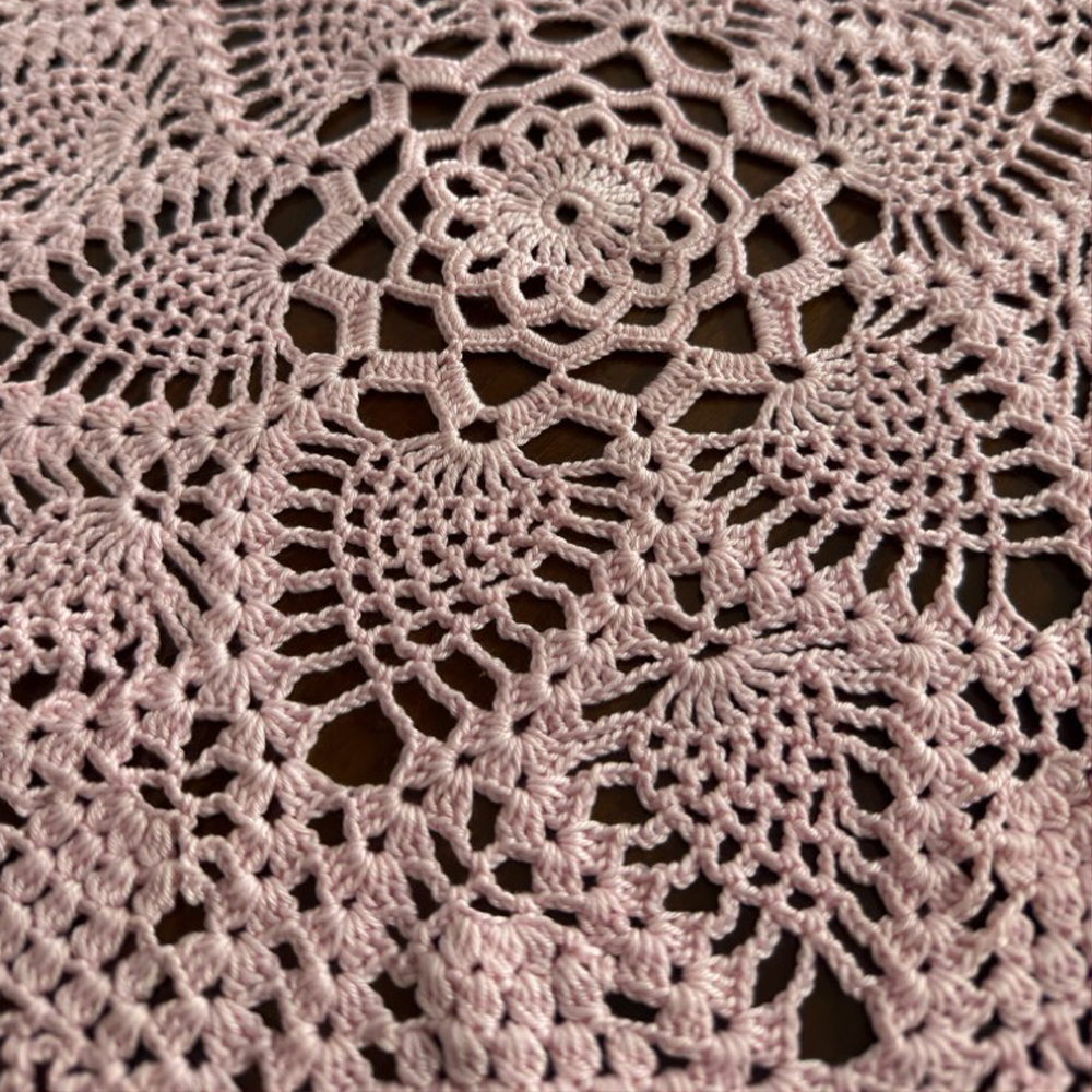 Uncinetto rotondo rosa cipria