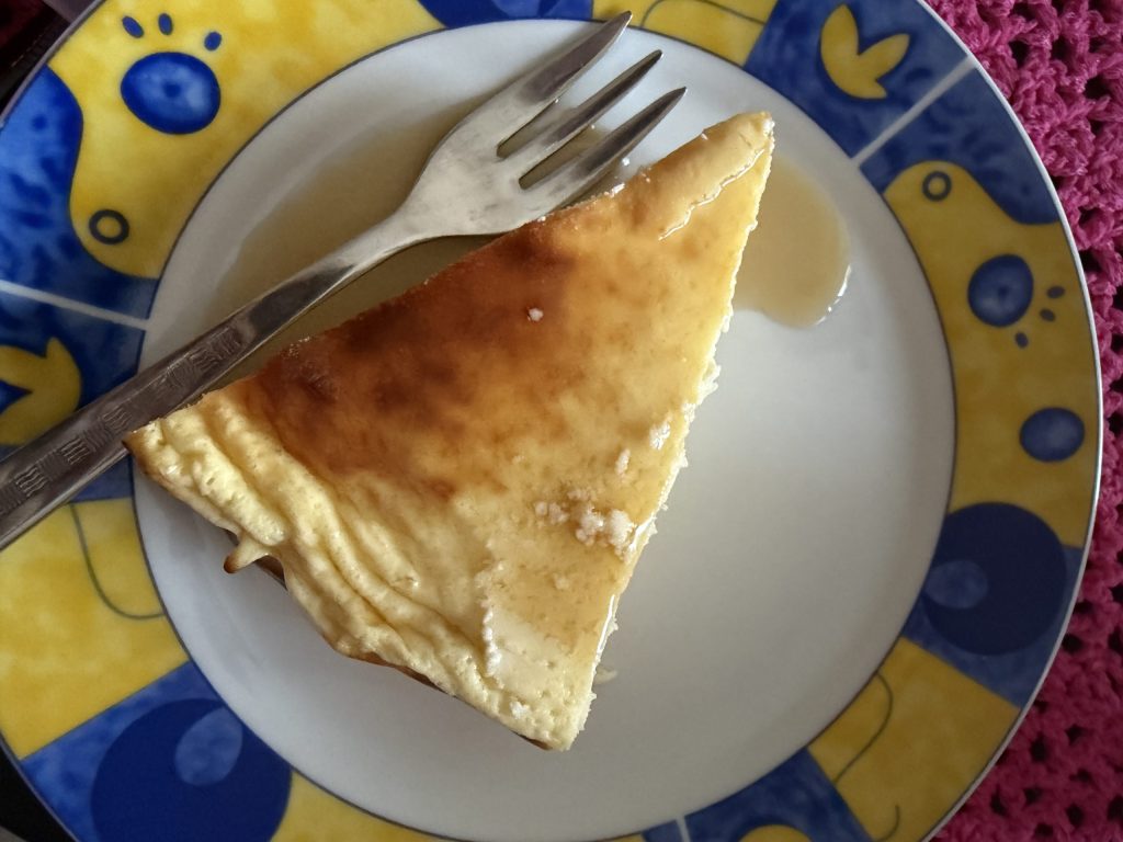 Torta allo yogurt greco senza zucchero