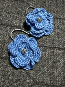 Orecchini velvet flower sky blue
